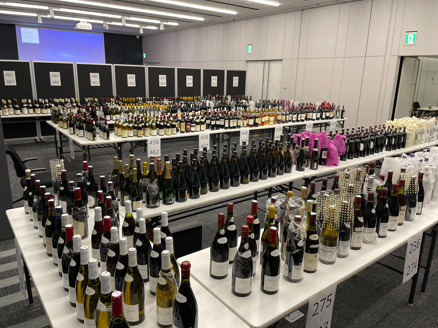 ワインオークションのイメージ